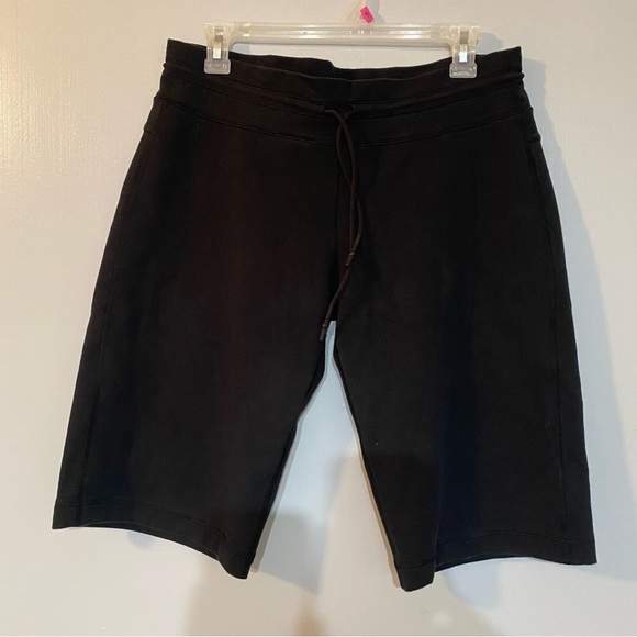 Lululemon Runner Shorts Size 10 Large